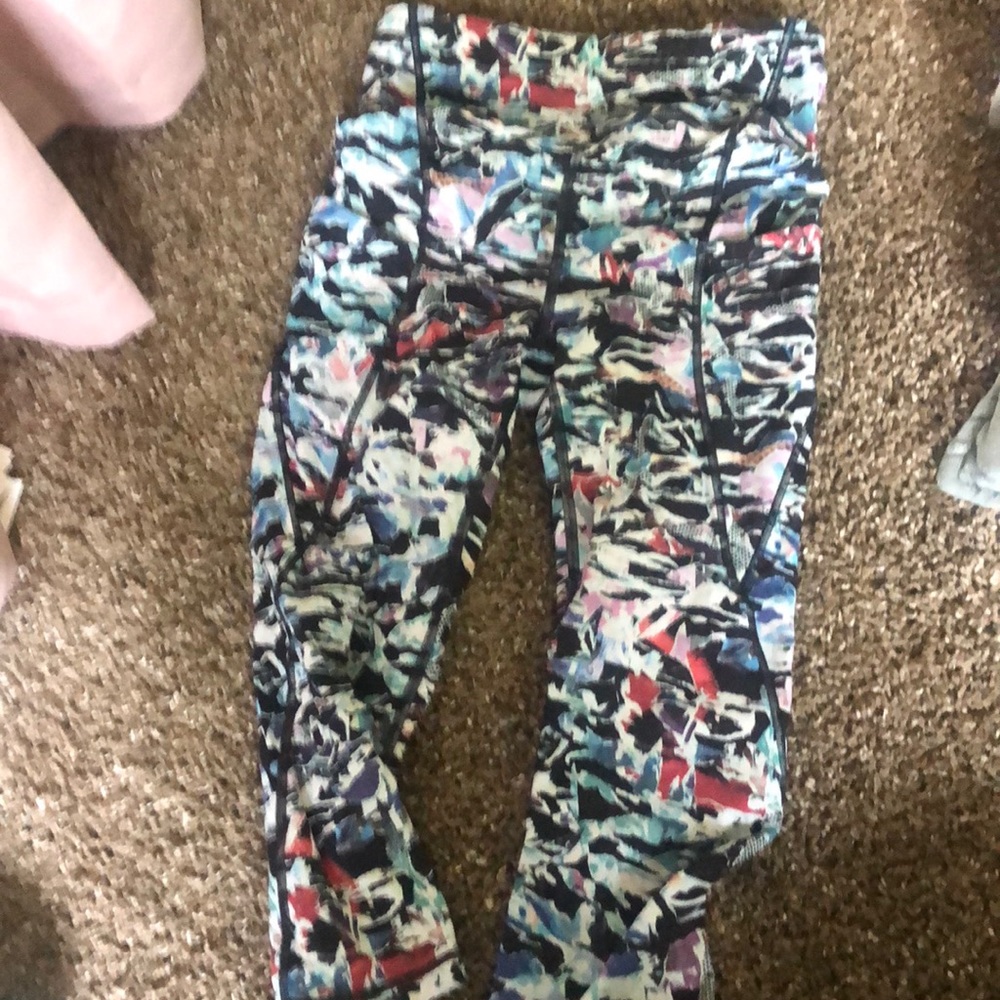 Lululemon capris